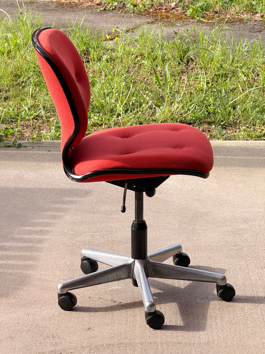 Gordon Russell Task Chair with Ring Mekanikk Base, UK, c. 1975–1982