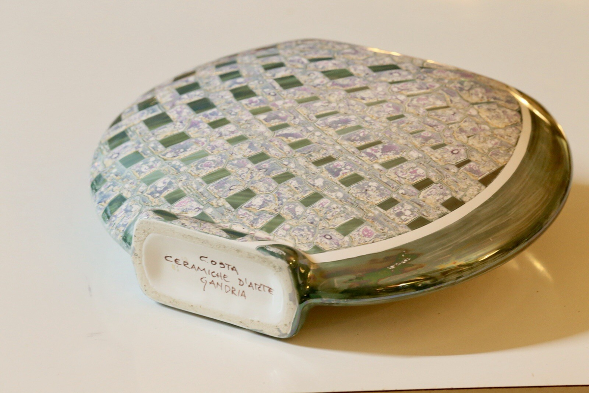 Base of the Gandria moon vase with Costa Ceramiche D'Arte mark