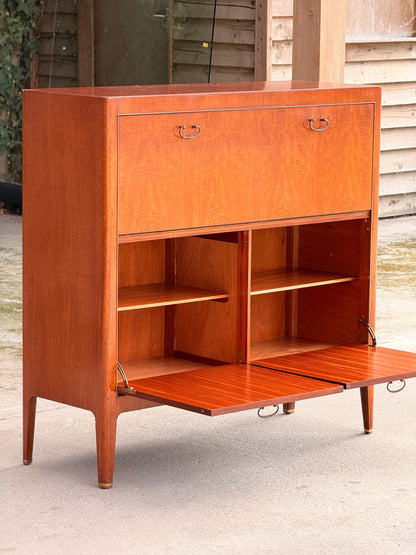 Grieves & Thomas Mid-Century Teak Buffet / Drinks Cabinet, c.1960s
