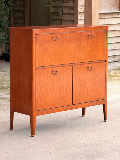 Grieves & Thomas Mid-Century Teak Buffet / Drinks Cabinet, c.1960s