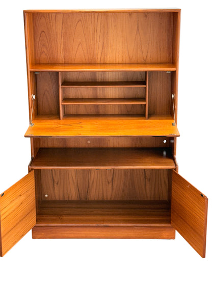 Turnidge Of London, Mid Century Modern Danish Design Teak Wall Unit