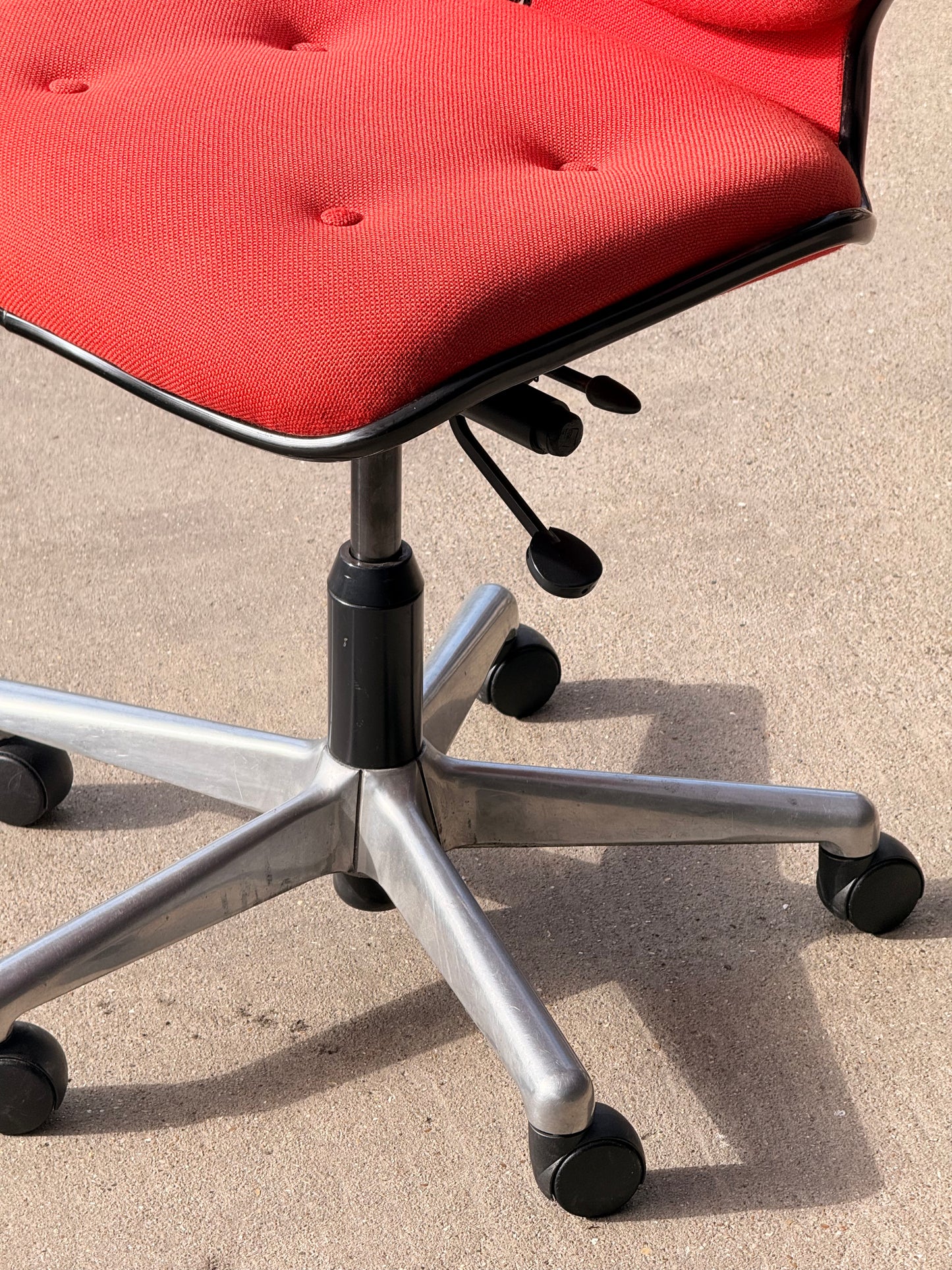 Gordon Russell Task Chair with Ring Mekanikk Base, UK, c. 1975–1982