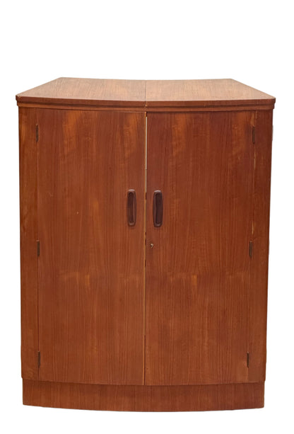 Vintage Turnidge of London Teak Cocktail Bar Cabinet – Mid-Century Flip-Top, 1960s