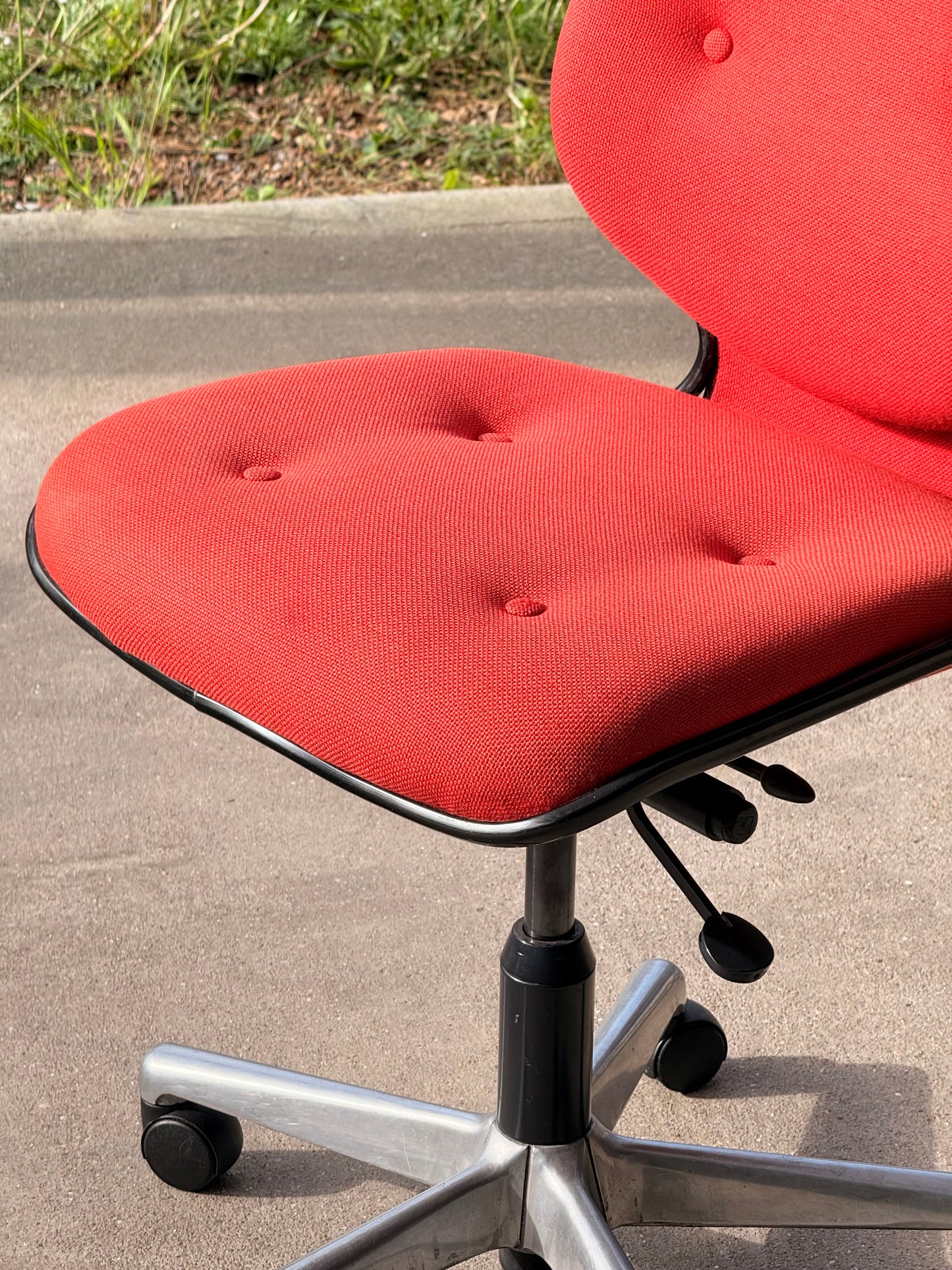 Gordon Russell Task Chair with Ring Mekanikk Base, UK, c. 1975–1982