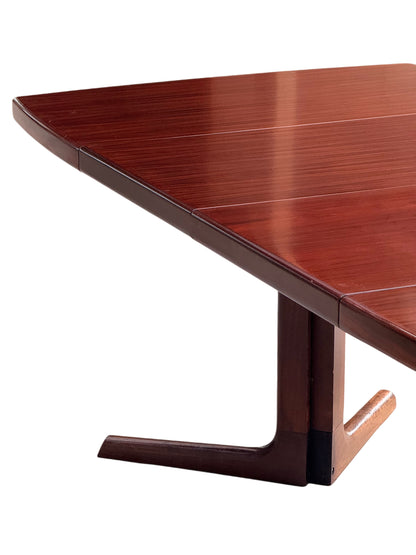 Danish Indian Rosewood Extending Dining Table by Farstrup Møbelfabrik