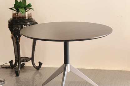 Nero Executive Circular Table - Anthracite