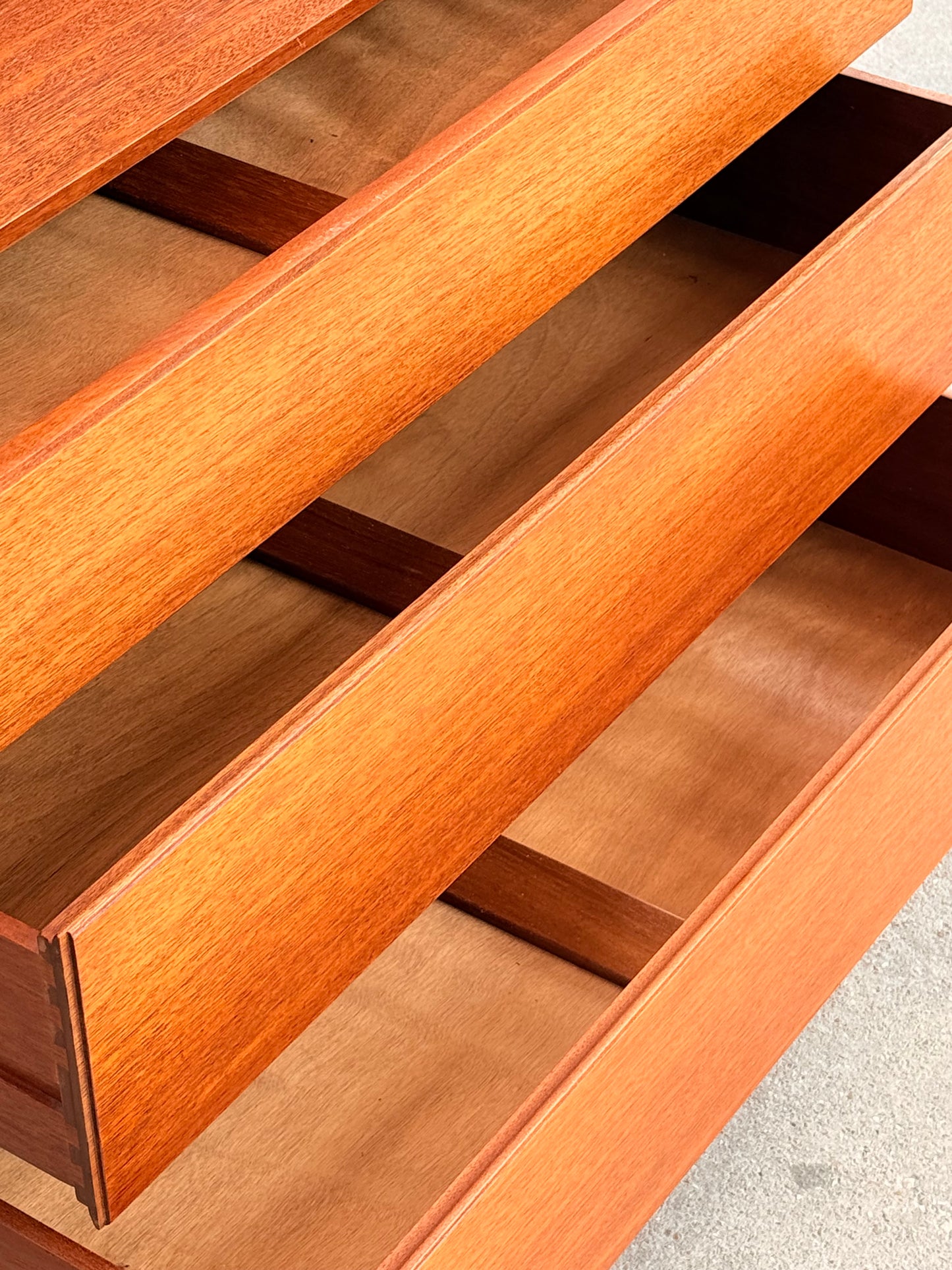 Loughborough Furniture Chest of Drawers England, c.1960s