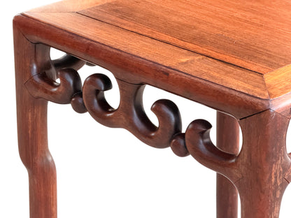 Corner detail of the carved apron and moulded top edge