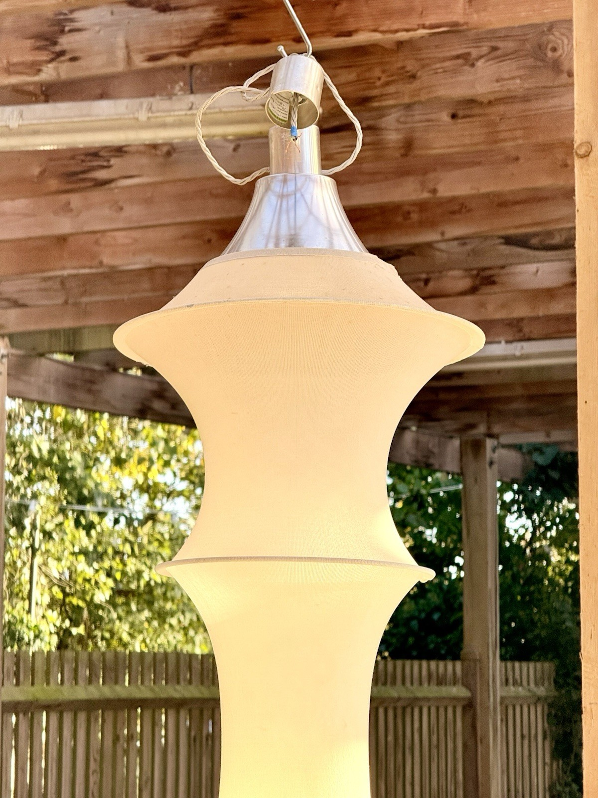 Top of the Bruno Munari Falkland lamp with aluminium cap and ceiling fitting