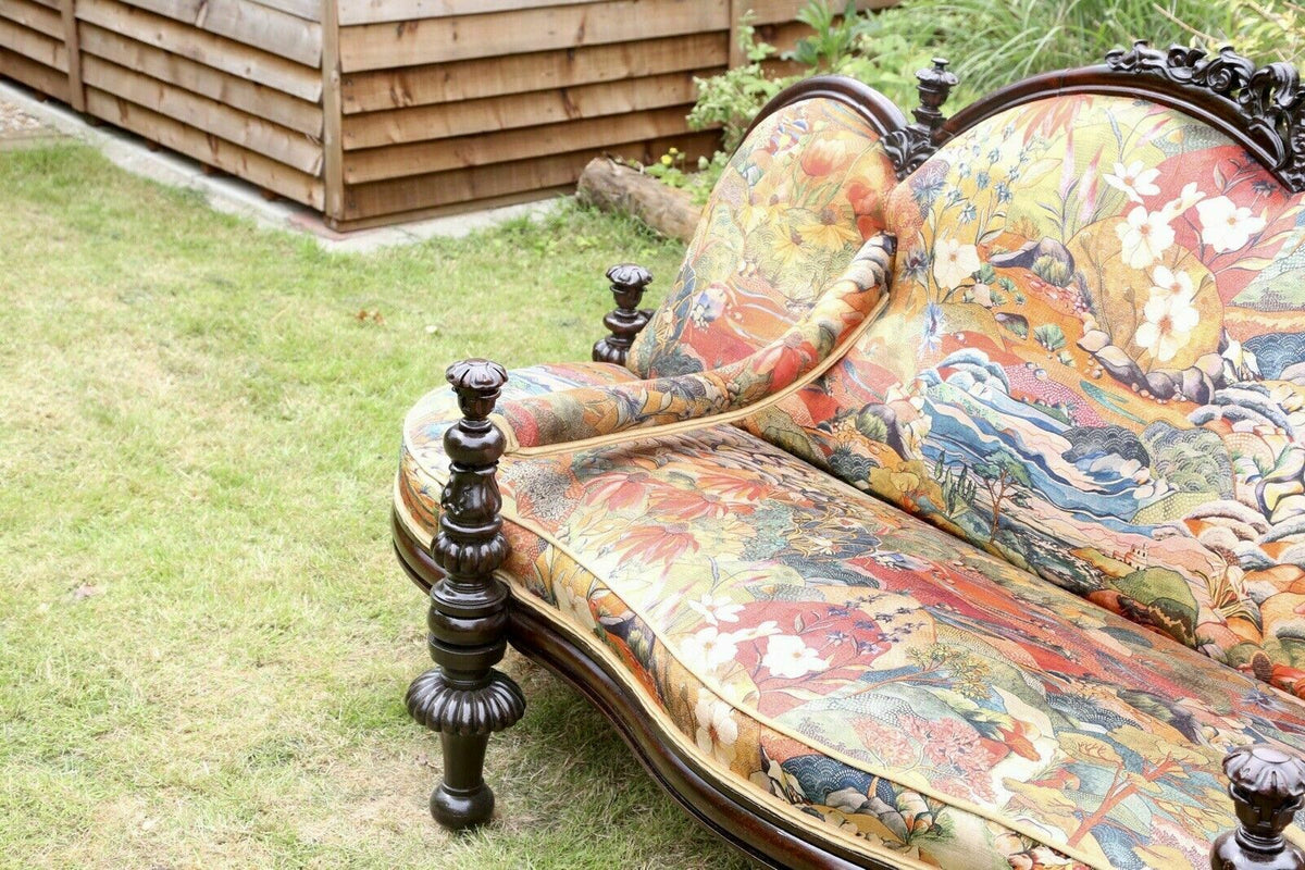 Victorian rosewood conversation seat, view from the end
