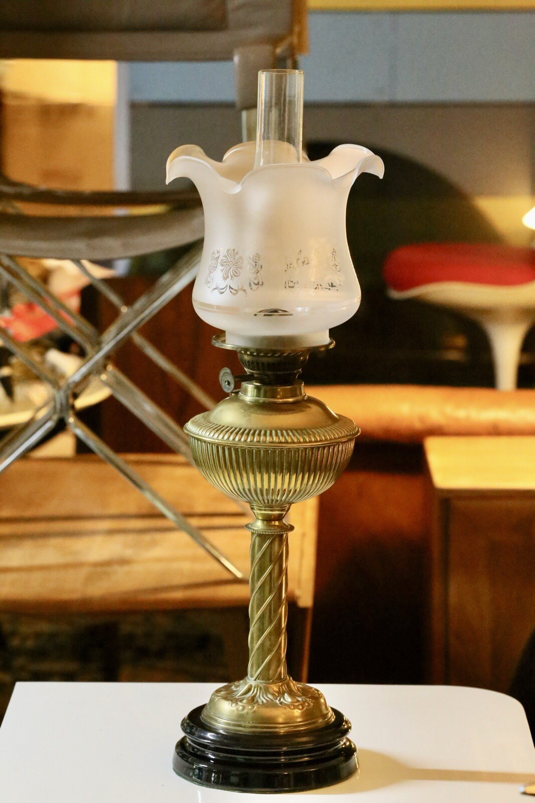 Victorian Art Nouveau brass oil lamp, full view