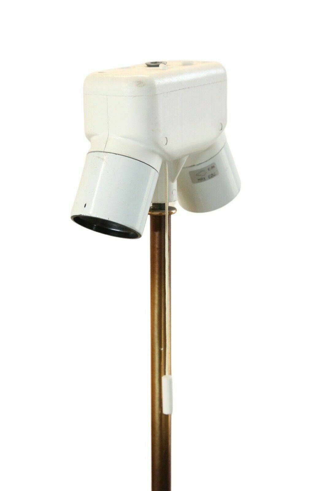 Close-up of twin bulb holder fitting on the brass stem