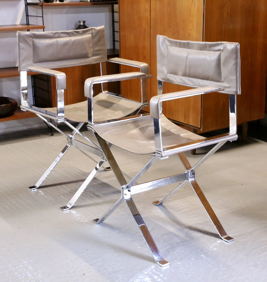 Alessandro Albrizzi chrome and leather director's armchairs, three-quarter view