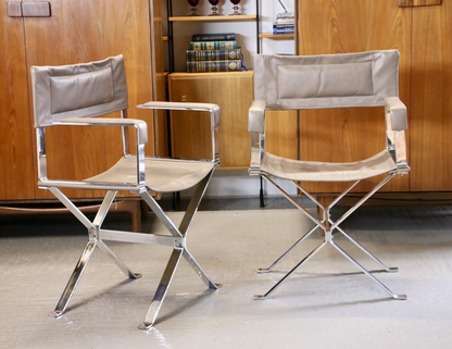 Pair of Albrizzi director's chairs, front view in a room