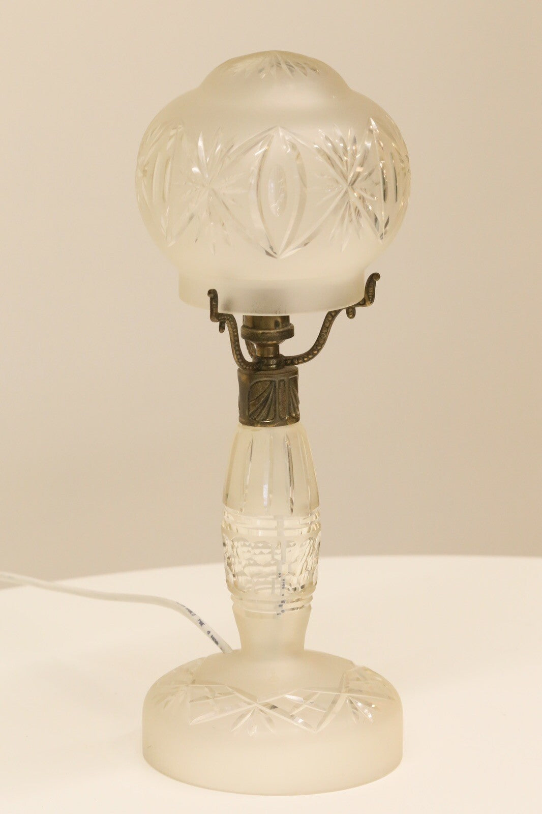 Fine Vintage Cut Crystal Glass Mushroom Form Table Lamp – image 2