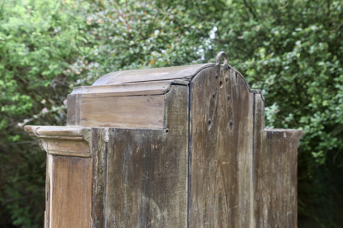 Back of the pine bookcase pediment
