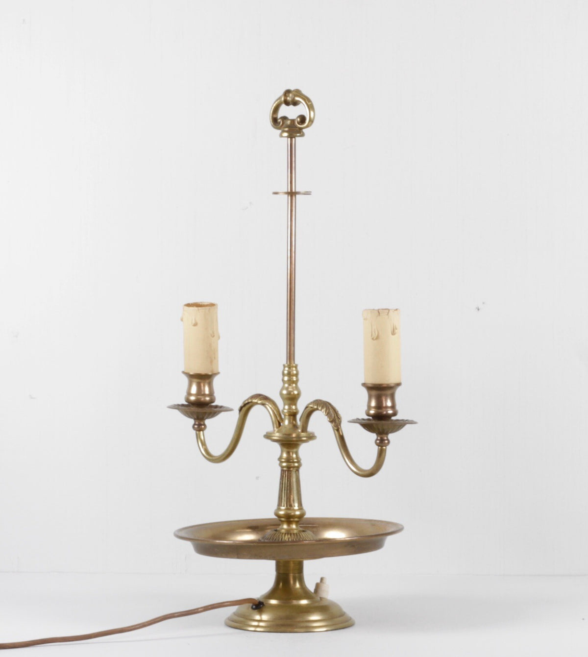 Vintage French ormolu brass bouillotte lamp, angled view